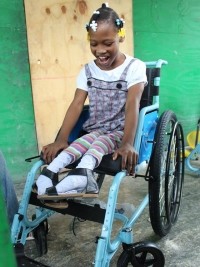 iciHaiti - Social : Distribution of materials for people with disabilities