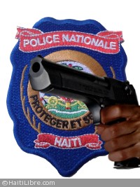 iciHaiti - FLASH : A police officer riddled with bullets
