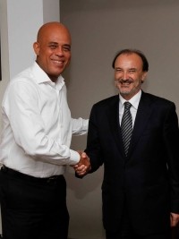 Haïti - Politique : Jesús Gracia a rencontré Michel Martelly