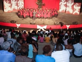 iciHaïti - Culture : La Ministre Dithny Joan Raton fête la Noël avec le Théâtre National