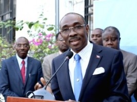Haiti - Politic : Evans Paul is distancing and explains
