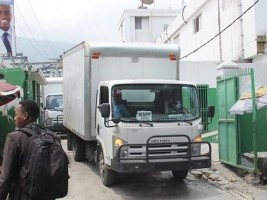 iciHaïti - FLASH : Delivery of medicines, inputs and materials to the HUEH
