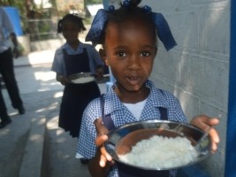 iciHaïti - Éducation : Le Canada appuie un programme de cantines scolaires durable en Haïti