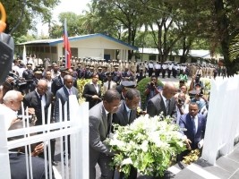 iciHaïti - Sécurité : Hommage aux policiers tués en service