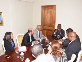 iciHaïti - Économie : L'ADIH discute contrebande avec Privert