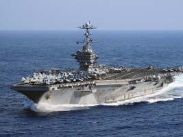 Haiti - USA : The US aircraft carrier George Washington deployed