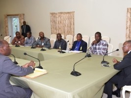 iciHaïti - Politique : Privert rencontre la Fédération nationale des CASECs