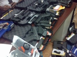 Haiti - FLASH : New Discovery of firearms in a container