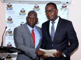 iciHaiti - Politics : Installation of a new DG in the Ministry of Justice