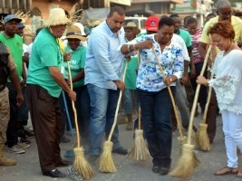 iciHaïti - Environnement : Début de l’opération «Lave figi Pòtoprens»