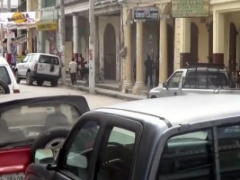 iciHaïti - AVIS Cayes : Réparations de véhicules sur la voie publique, interdites