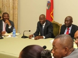 iciHaiti - Politics : Moïse meets with deputies and departmental delegates