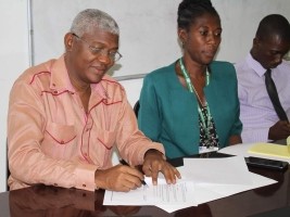 iciHaiti - Health: Tripartite partnership agreement signed with OFATMA
