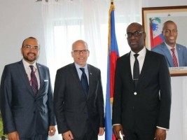 Haiti - Canada : The Minister Fleurant wishes a reinforcement of the cooperation