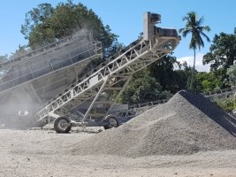 iciHaiti - Politics : The Gros Morne asphalt plant will work tirelessly