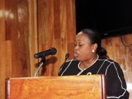 iciHaiti - Politic : Tabling of a bill for the protection of Haitian women