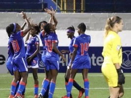 iciHaïti - Football U-17: la Ministre Régine Lamur félicite et encourage nos Grenadières