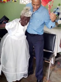 Haiti - Social : A new house for the oldest woman of Haiti