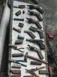 iciHaiti - DR : Manufacture of homemade weapons, 2 Haitians arrested
