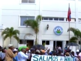 Haïti - FLASH : L’État haïtien ignore les demandes des «Cañeros» haïtiens, mais encaisse leur argent 