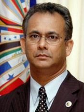 Haiti - Elections : Albert Ramdin issued an appeal to the electorate and to candidates