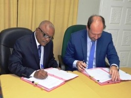 Haiti - France : Support of 2.5 million Euros to the Haitian Caisses Populaires
