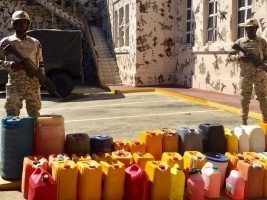 Haïti - RD : Saisie de plus de 500 gallons de carburant de contrebande à destination d’Haïti