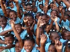 Haiti - Education : Only 50% of children attend school