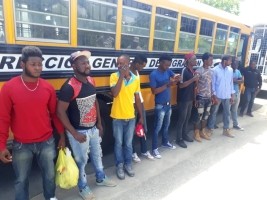 iciHaiti - Social : Nearly 400,000 Haitians deported or turned back since June 2015