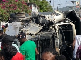 Haïti - FLASH : Dimanche meurtrier, 2 accidents font plus de 32 victimes 