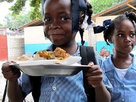 Haiti - Social : 43,000 students will receive school meals with 100% local products