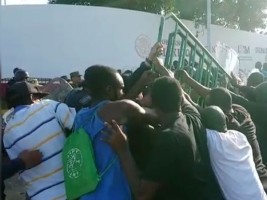 Haiti - Mexico : Haitians and Africans clash with Tapachula's military