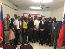 Haiti - Taiwan : 20 young professionals scholars, on the departure