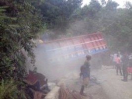 iciHaiti - Grand’Anse : Serious bus accident more than 10 victims