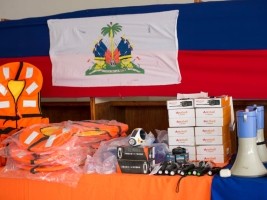Haïti - Sécurité : Important don de matériels d’évacuation et de sauvetage