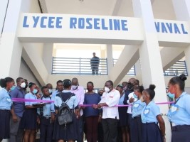 Haïti - Éducation : Inauguration du lycée flambant neuf Roseline Vaval
