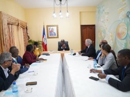 iciHaïti - Politique : Le PM Jouthe discute emplois durables avec l’ADIH