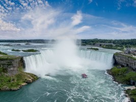 Haiti - Canada : Niagara Falls will be illuminated with the colors of Haiti