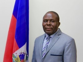 Haiti - Politic : Flag and University Day, speech by Minister Cadet