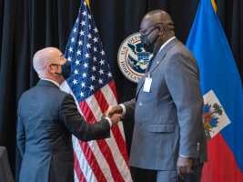 Haïti - Crise migratoire : Rencontre du Secrétaire à la Sécurité intérieure avec l’Ambassadeur d’Haïti