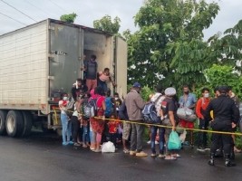 Haiti - FLASH : 106 Haitians found locked in a container in Guatemala