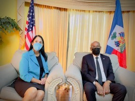 iciHaiti - Politic : The PM talks with the American Ambassador Michèle Sison