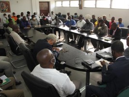 Haiti - Education : Minister Manigat concerned about the paralysis of schools in the red zones