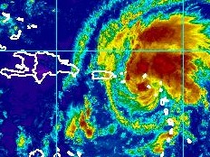 Haiti - Weather : Irene approaches, Haiti in red
