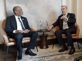 iciHaïti - 9e Sommet des Amériques : Réunion entre le P.M. et le Président dominicain Abinader