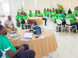 iciHaiti - CAN : Training on new ambulances
