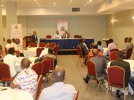 Haiti - Education : The single school book, well received by teachers' unions