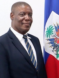 iciHaïti - Pillages : Le Ministre de l’Intérieur appel au calme