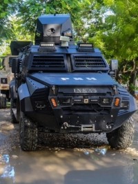iciHaiti - Anti-Gang Operation : The PNH takes out its new armored vehicles