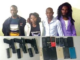 iciHaiti - Dom. Rep. : 4 Haitians arrested with firearms and 15 phones
